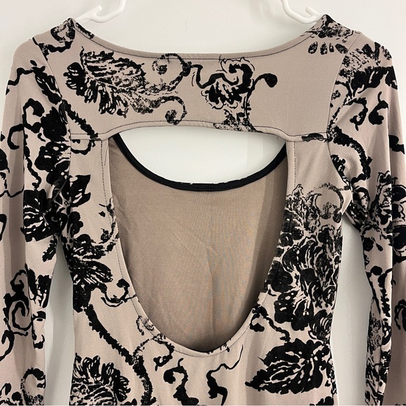 Arden B Mini Dress - Picture 7 of 7